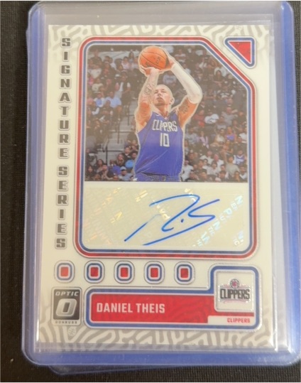 2023-24 Donruss Optic Signature Series #SS-THI Daniel Theis — front
