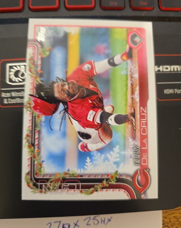 2025 Topps Holiday #H97 Elly De La Cruz — front