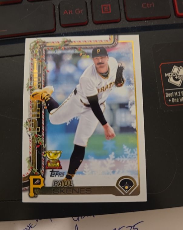 2025 Topps Holiday #H70 Paul Skenes — front