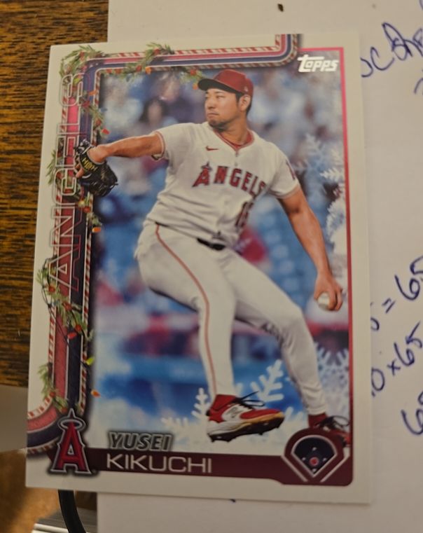 2025 Topps Holiday #H59 Yusei Kikuchi — front