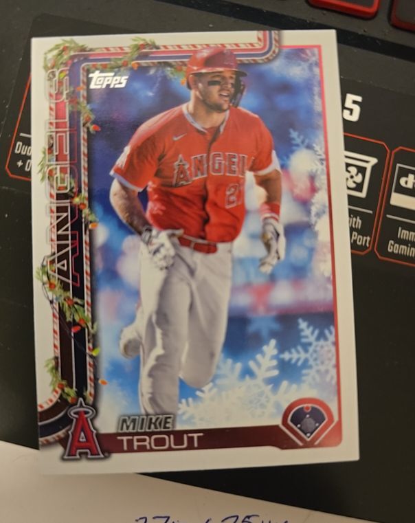 2025 Topps Series 1 #200 Mike Trout — front