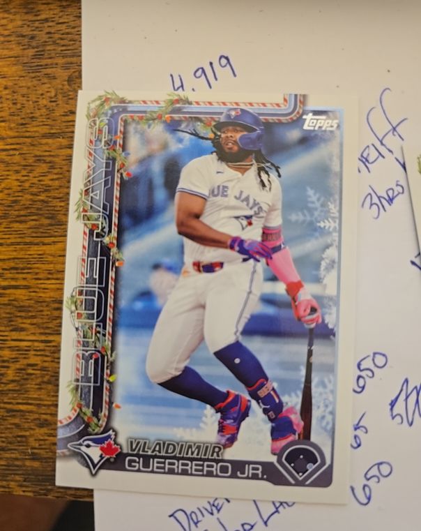 2025 Topps Holiday #H66 Vladimir Guerrero Jr. — front