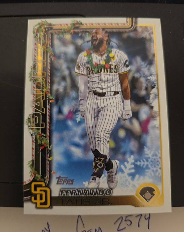 2025 Topps Holiday #H170 Fernando Tatis Jr. — front