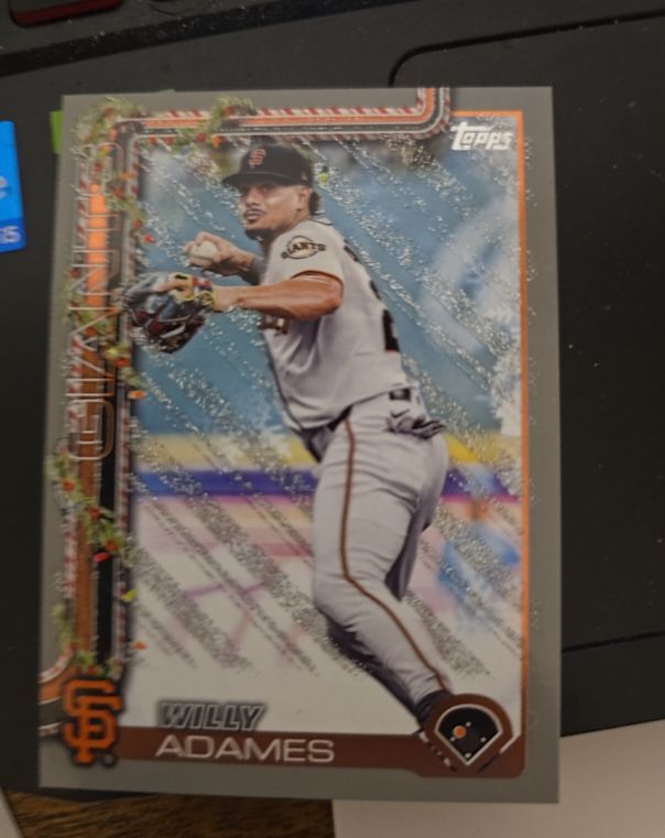 2025 Topps Holiday #H110 Willy Adames — front