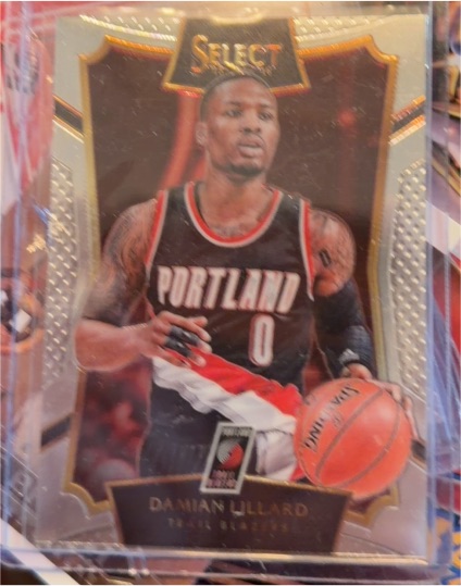 2015-16 Panini Select #52 Damian Lillard — front