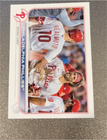 2022 Topps Series 2 #501 Philadelphia Phillies Team Card — front