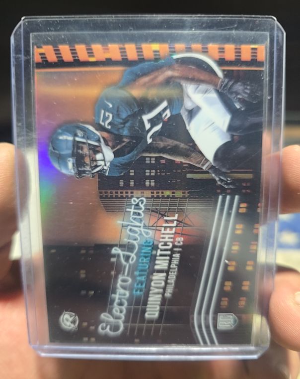 2024 Topps Resurgence Electro-Lights #EL-21 Quinnon Mitchell — front