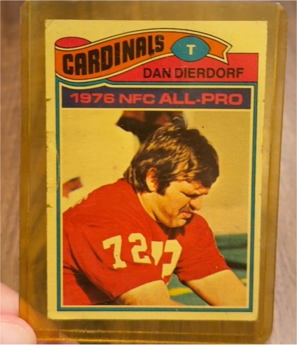 1977 Topps #90 Dan Dierdorf — front