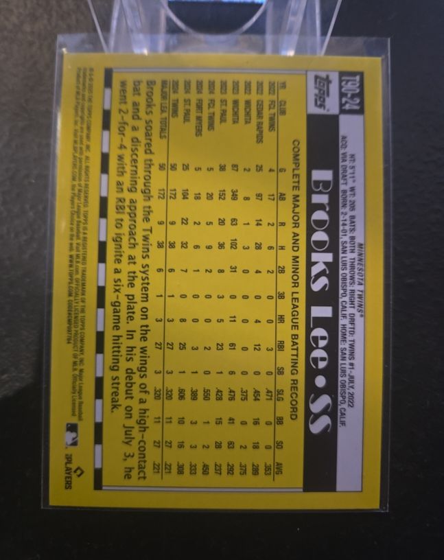 1990 Topps #T90-21 Brooks Lee SS — front