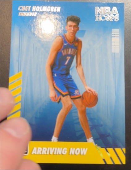 2022-23 Panini NBA Hoops #2 Chet Holmgren — front