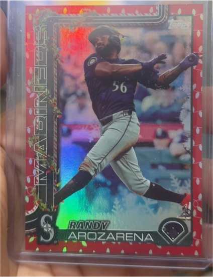 2025 Topps Holiday #H122 Randy Arozarena — front