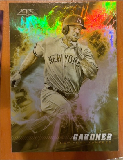 2020 Topps Fire #BG-1 Brett Gardner — front