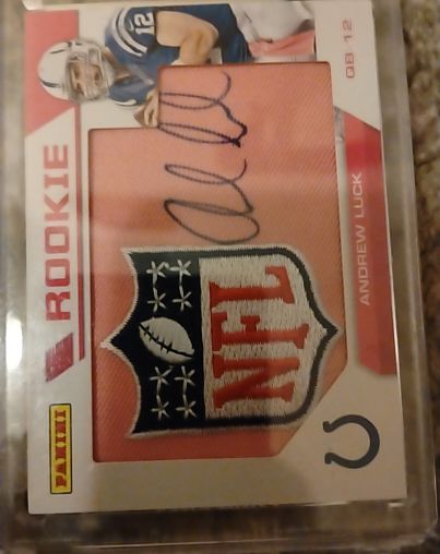 2012 Panini #08 Andrew Luck Rookie Patch Autograph — front