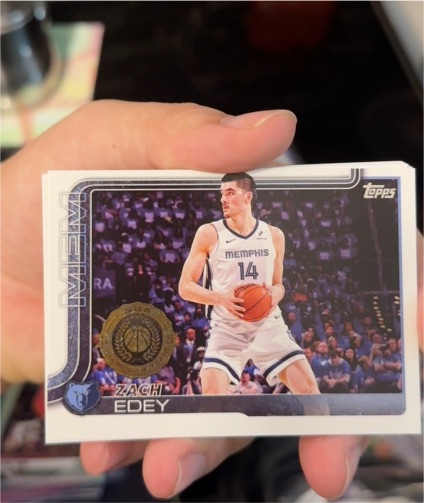 2025-26 Topps Basketball #186 Zach Edey — front