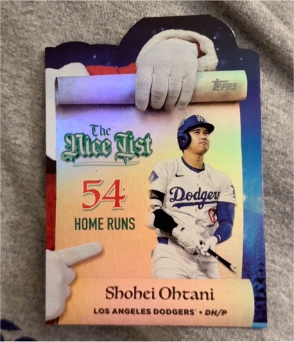 2025 Topps Holiday #MNL-1 Shohei Ohtani — front