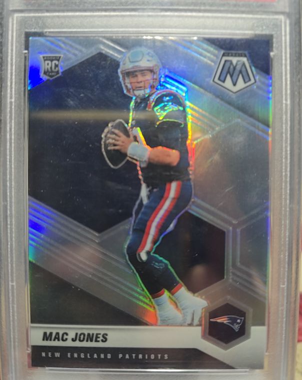 2021 Panini Mosaic #306 Mac Jones — front