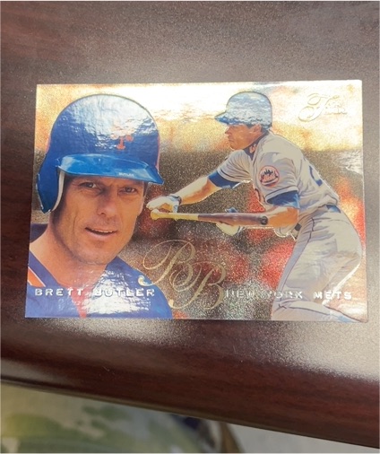 1995 Fleer Flair #381 Brett Butler — front