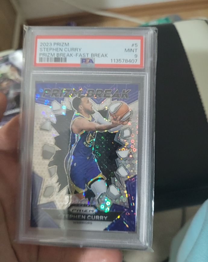 2023 Panini Prizm #5 Stephen Curry Prizm Break-Fast Break — front
