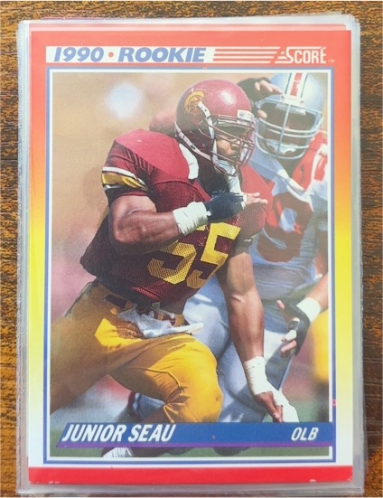 1990 Score #302 Junior Seau — front