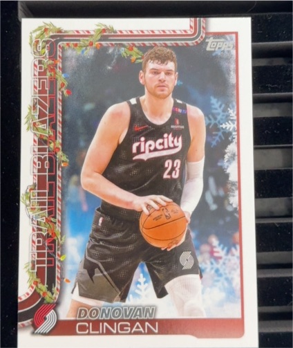 2025-26 Topps Holiday #H100 Donovan Clingan — front