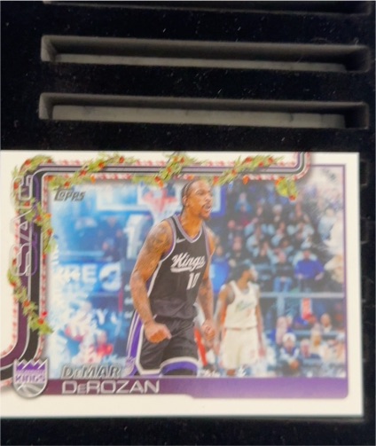 2025-26 Topps Holiday #H129 DeMar DeRozan — front