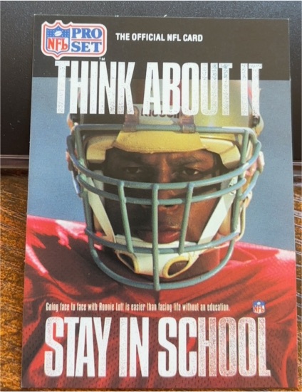 1990 Pro Set #799 Ronnie Lott — front