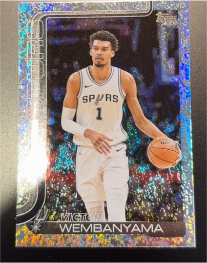 2025-26 Topps Basketball #195 Victor Wembanyama — front