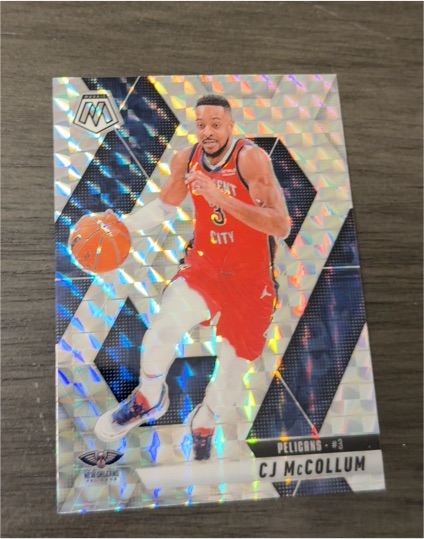 2024-25 Panini Mosaic #3 CJ McCollum — front