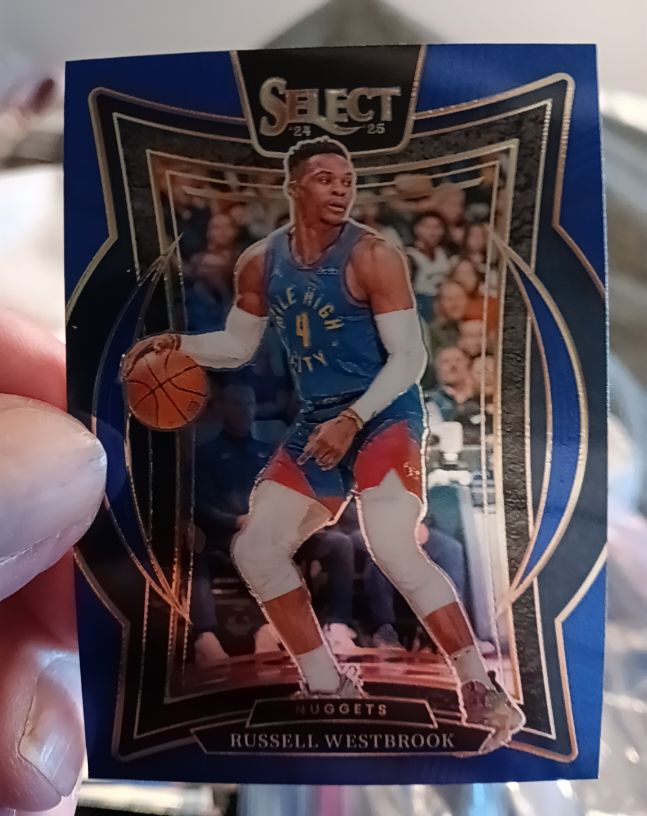 2024-25 Panini Select #18 Russell Westbrook — front