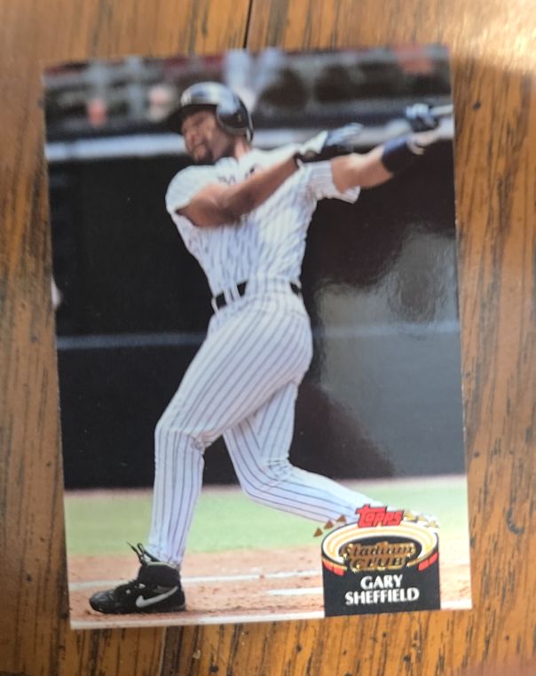 1992 Topps Stadium Club #309 Gary Sheffield — front