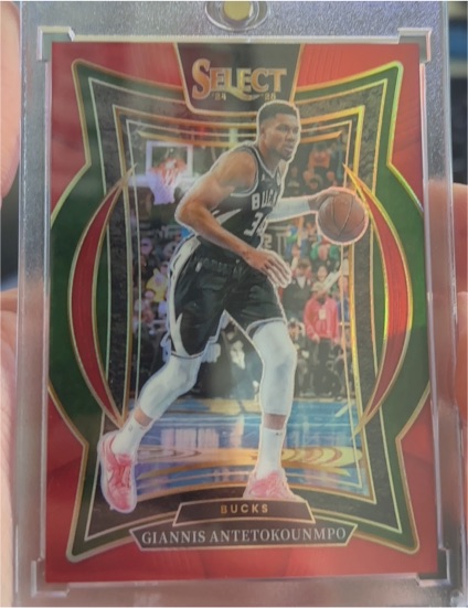 2024-25 Panini Select #43 Giannis Antetokounmpo Maroon Prizm — front