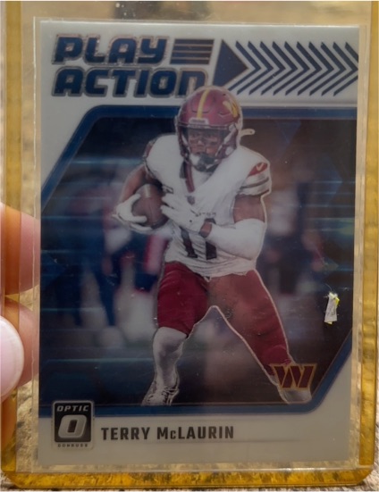 2024 Donruss Optic #15 Terry McLaurin Play Action — front