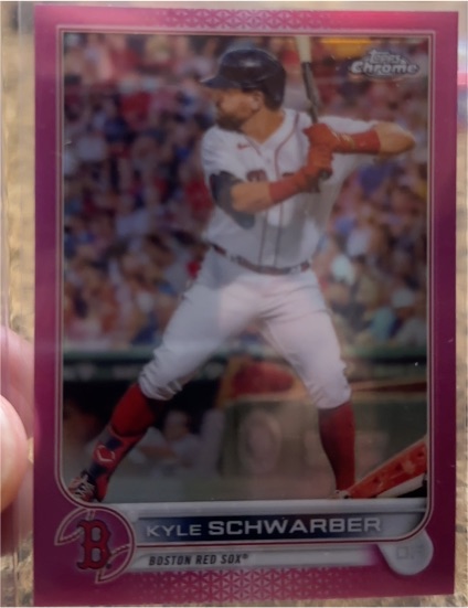 2022 Topps Chrome #110 Kyle Schwarber — front
