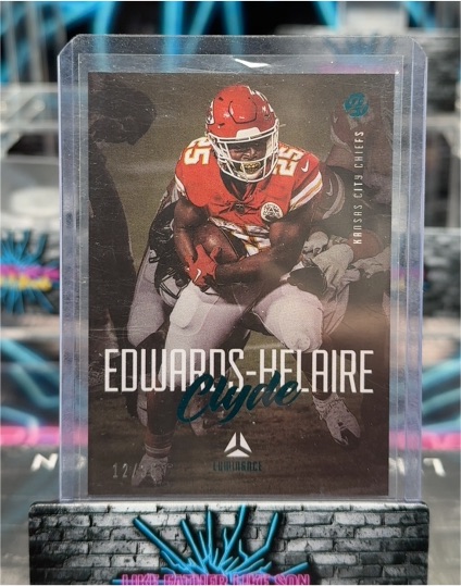 2021 Panini Luminance #12 Clyde Edwards-Helaire — front