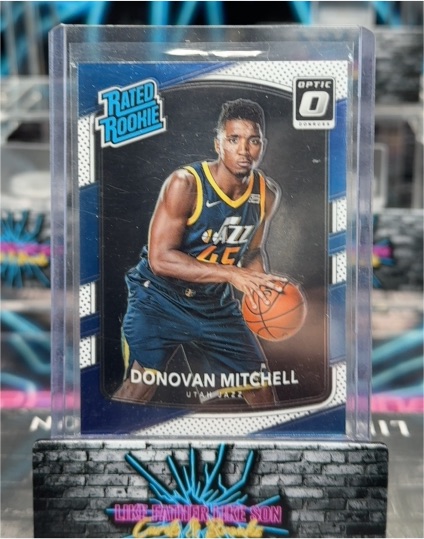 2017-18 Panini Donruss Optic #188 Donovan Mitchell — front