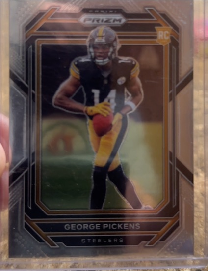 2022 Panini Prizm #329 George Pickens — front