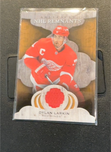 2021-22 Upper Deck Artifacts NHL Remnants #NR-DL Dylan Larkin — front