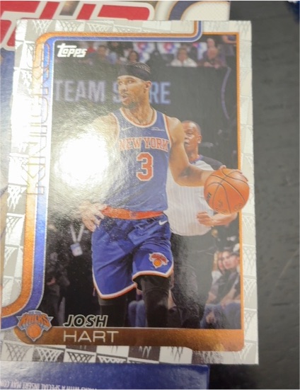 2025-26 Topps Basketball #16 Josh Hart — front
