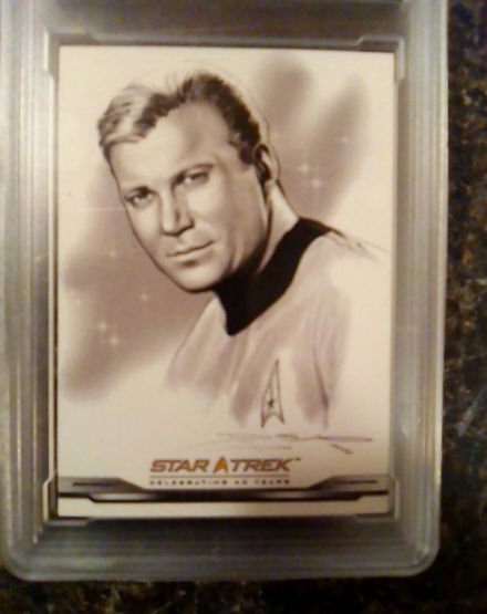2006 Star Trek 40th Anniversary Artifex Bridge Crew Portraits #FP3 Captain James T. Kirk — front