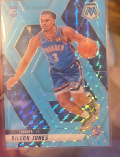 2024-25 Panini Mosaic #3 Dillon Jones — front