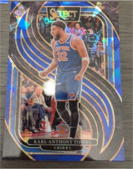 2024-25 Panini Select #114 Karl-Anthony Towns — front
