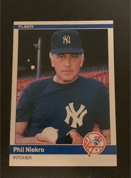 1984 Fleer Update #U-83 Phil Niekro — front