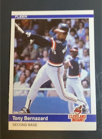 1984 Fleer Update #U-12 Tony Bernazard — front