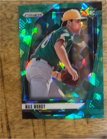 2025 Panini Prizm #36 Max Muncy — front