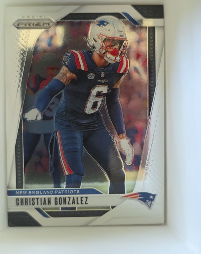 2024 Panini Prizm #198 Christian Gonzalez — front