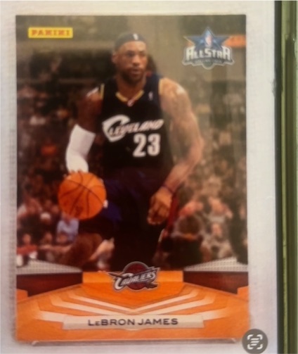 2009 Panini LeBron James Cleveland Cavaliers — front