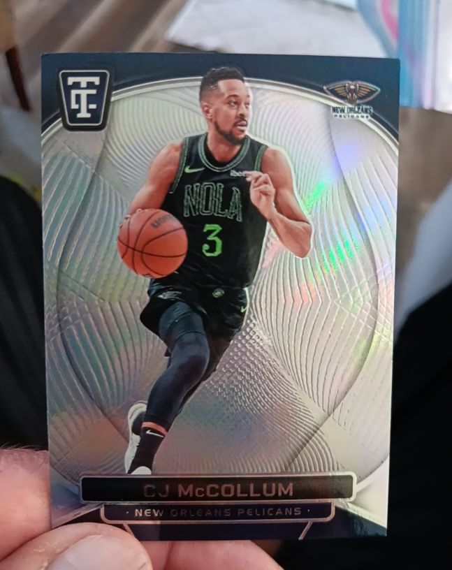 2024-25 Panini Totally Certified #92 CJ McCollum — front