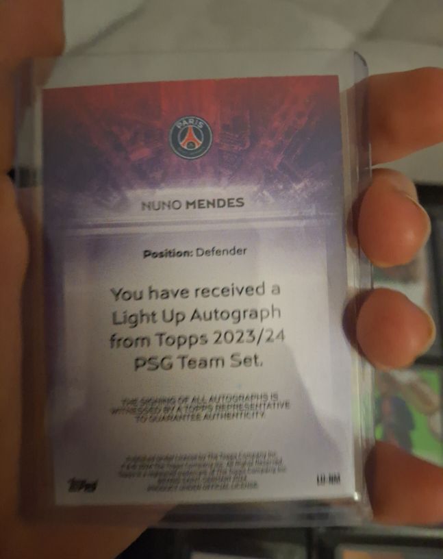 2023 Topps PSG Team Set Light Up Autograph Nuno Mendes — front