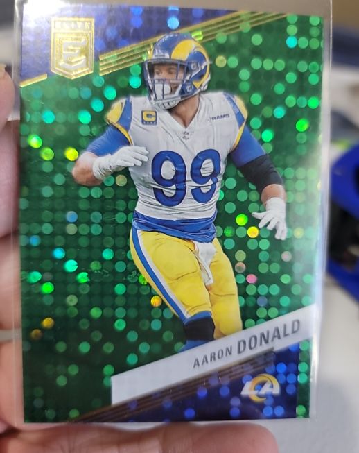 2023 Panini Donruss Elite #2 Aaron Donald — front