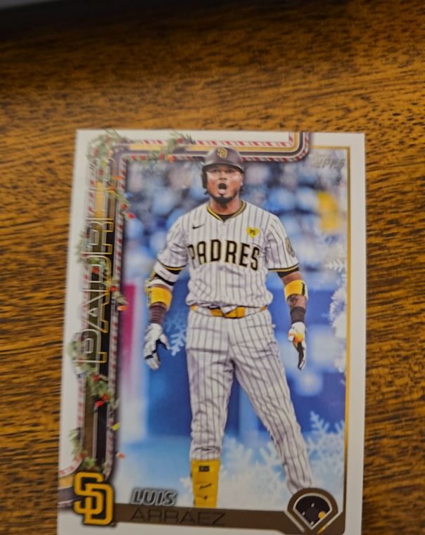 2025 Topps Holiday #H151 Luis Arraez — front